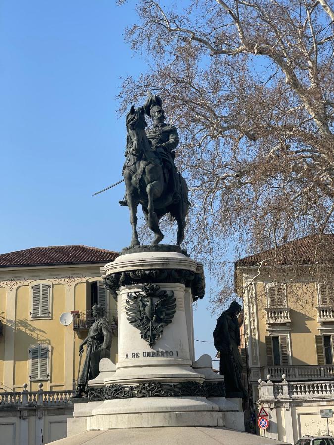 Appartamento Bon Bon Asti Esterno foto